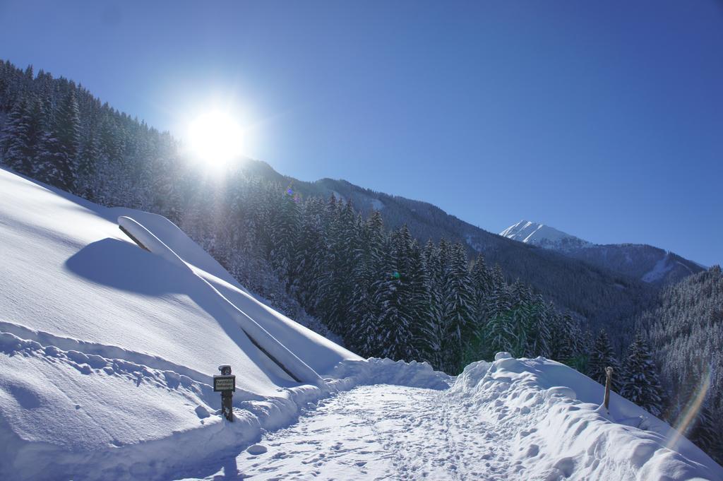 Landhaus Taxach Saalbach-Hinterglemm Bagian luar foto