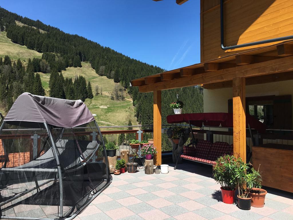 Landhaus Taxach Saalbach-Hinterglemm Bagian luar foto