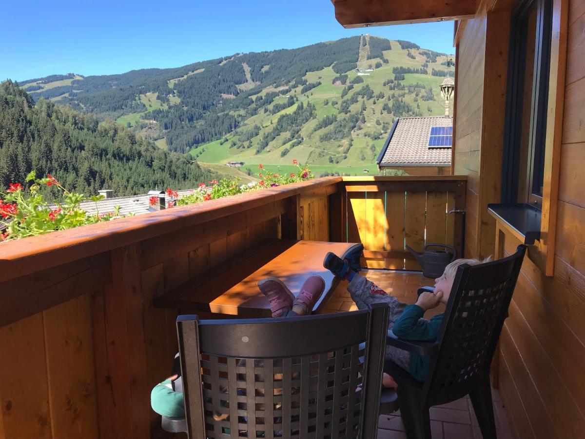 Landhaus Taxach Saalbach-Hinterglemm Bagian luar foto
